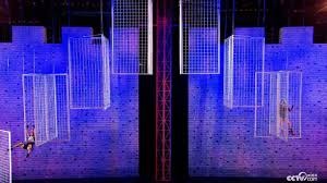 高尔夫俱乐部工作服，选棉还是聚酯纤维？